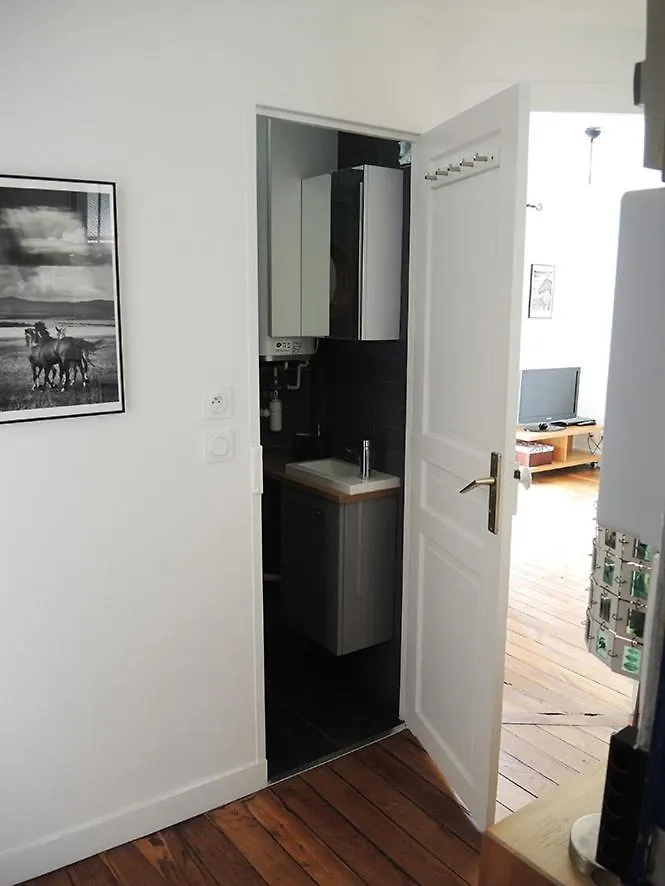 2 Pieces Avec Balcon Plein Sud *