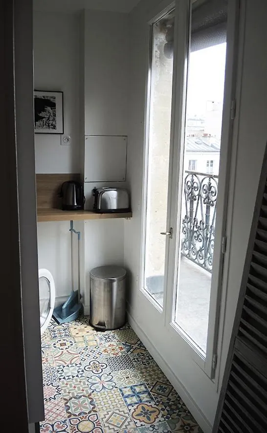 2 Pieces Avec Balcon Plein Sud